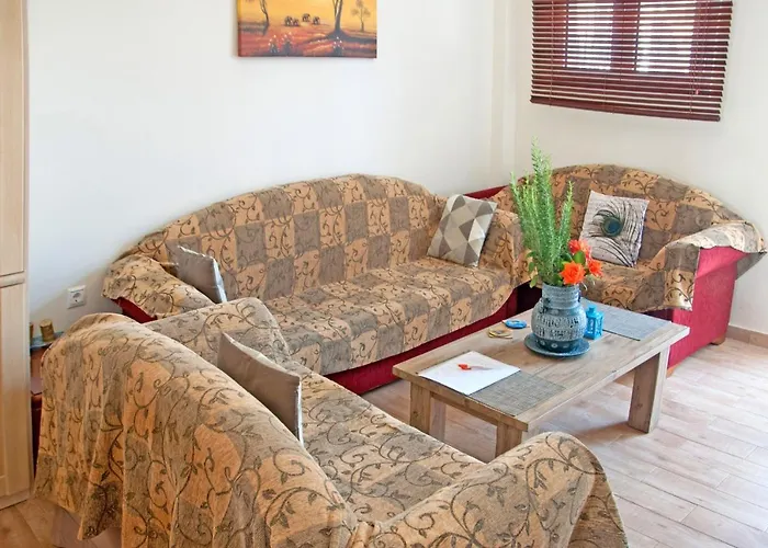 Casa de Campo Traditional House Next To *